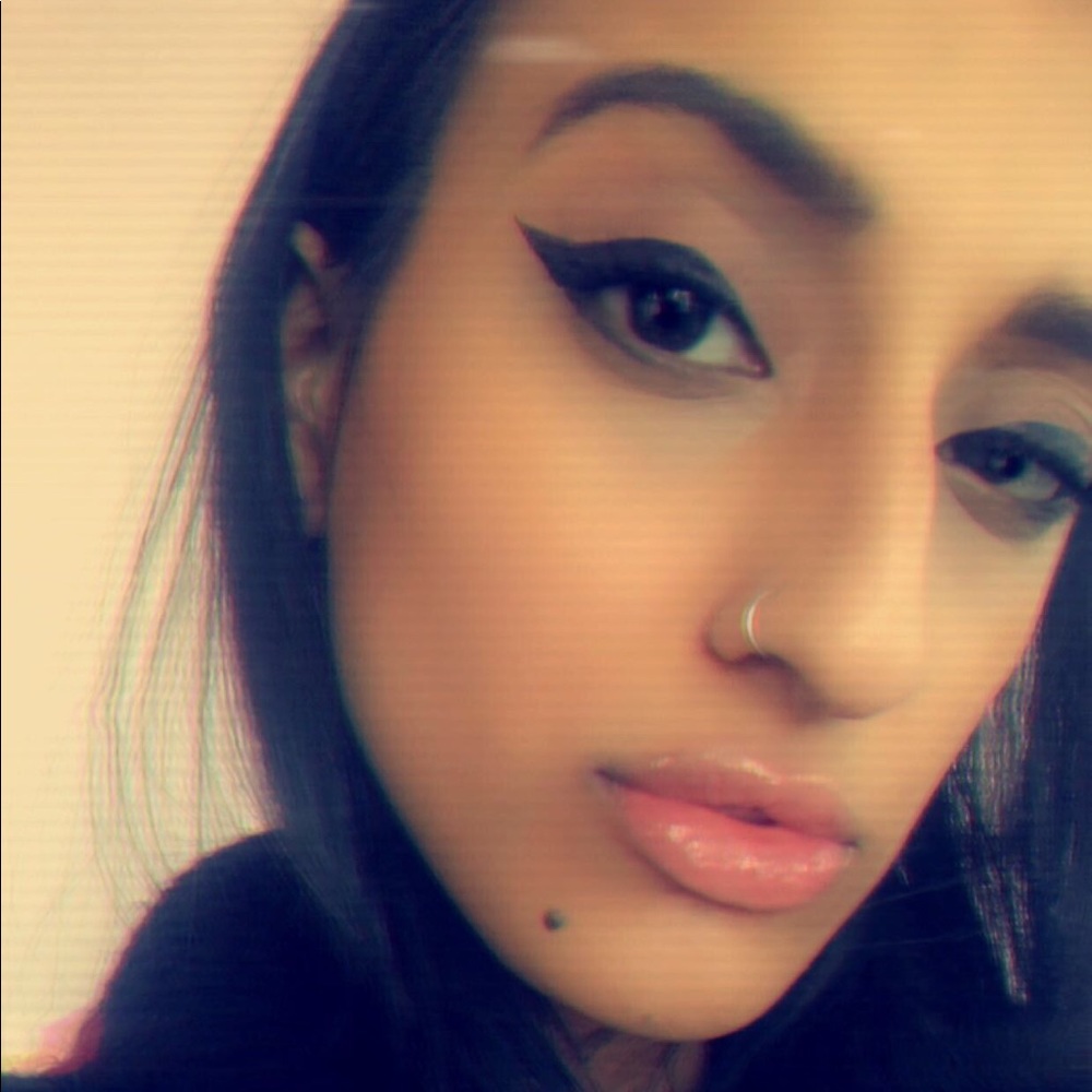 Meet your Posher, Symrn